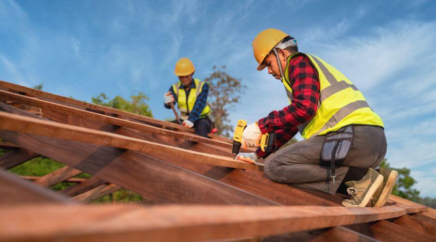 Expert top industrial roofings services in Schoolcraft, MI
